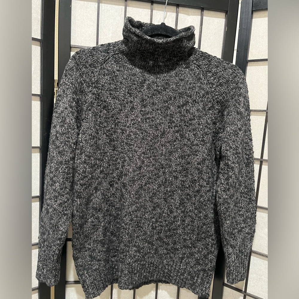 L.L. Bean FUNNEL NECK MARLED NAVY CLASSIC FISHERMAN Knit Sweater, WOMEN SIZE MP